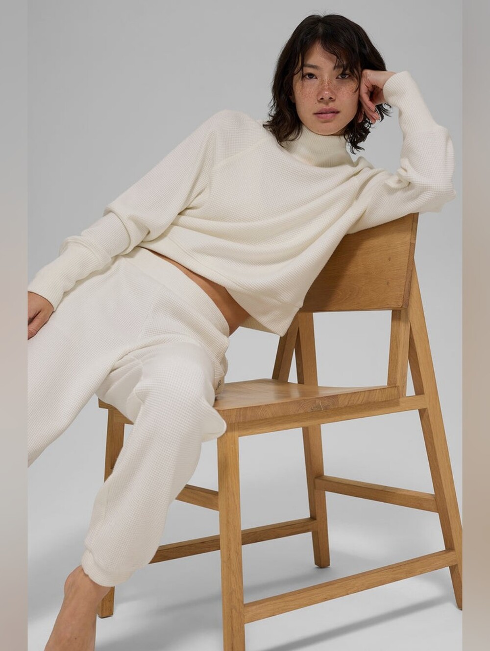 ALO Waffle Weekend Escape Mock Neck Long Sleeve Size L
